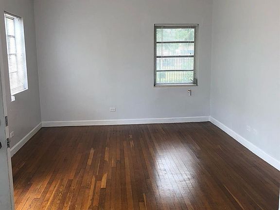 2nd image of 1750 Normandy Dr