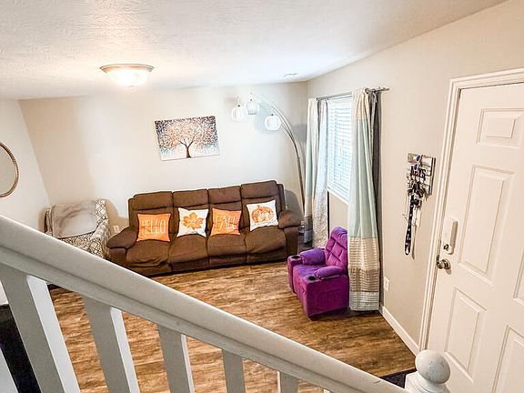 4th image of 524 Pheasant Ridge Dr APT A