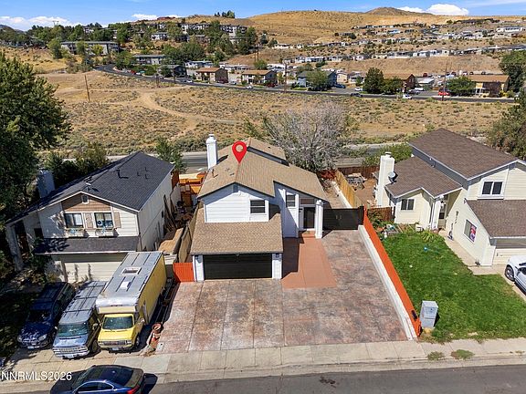 4th image of 2357 Melody Ln