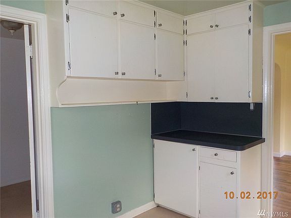 3rd image of 2023 Bethel St NE
