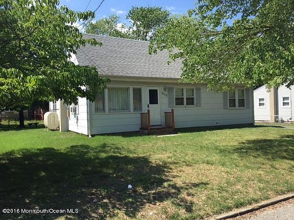 2nd image of 412 Mermaid Ave