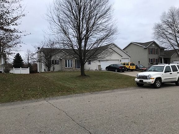 3rd image of 10540 Bridgewater Dr