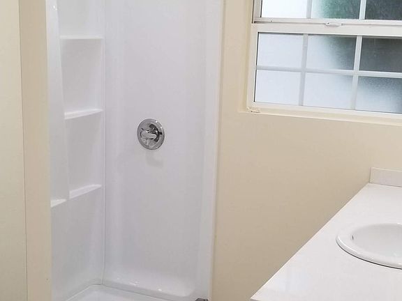 3rd image of 8816 Highland Ave