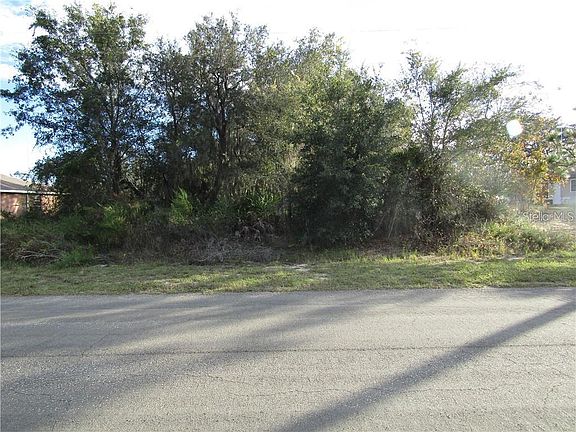 4th image of Sheppard Dr