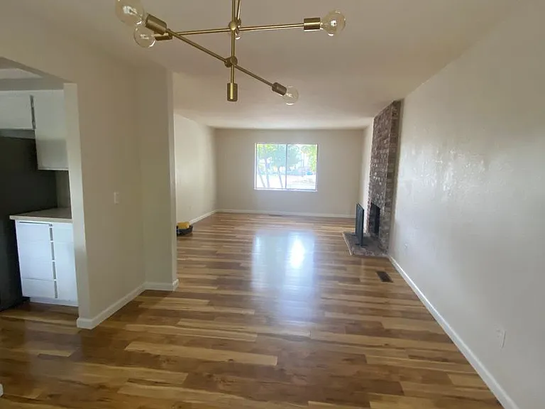 114 Melody Ct — Photo 36