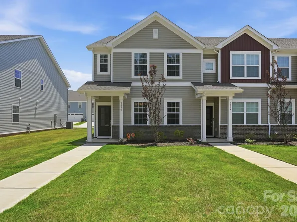 9830 Old Garden Cir, Gastonia, NC 28056