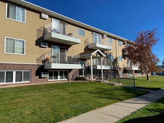 4th image of 1720 N Grandview Ln #11262427