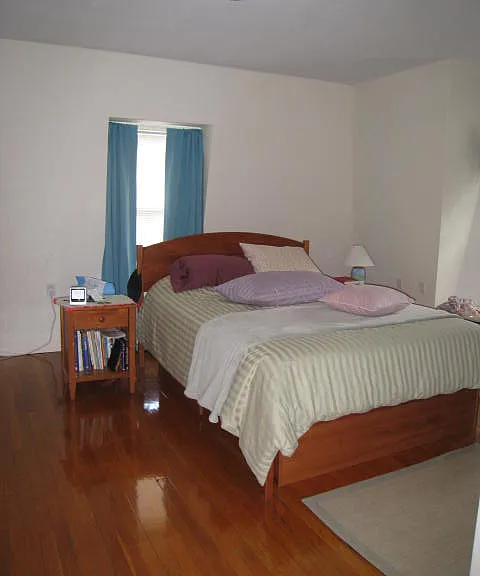 37 Langdon St #5 — Photo 6