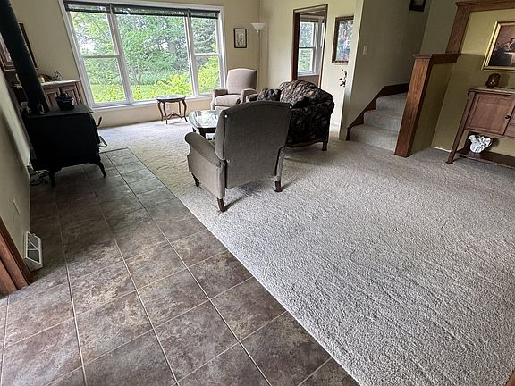 3rd image of 2750 R Rd