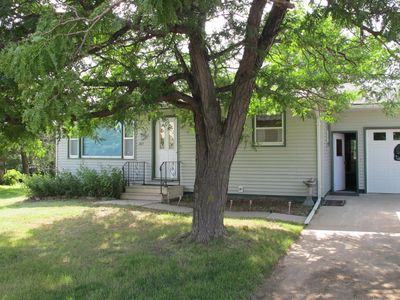 209 N Cedar Ave, Vivian, SD, 57576