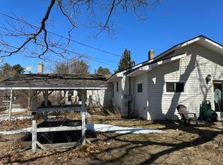 900 N Barlow Rd, Lincoln, MI 48742