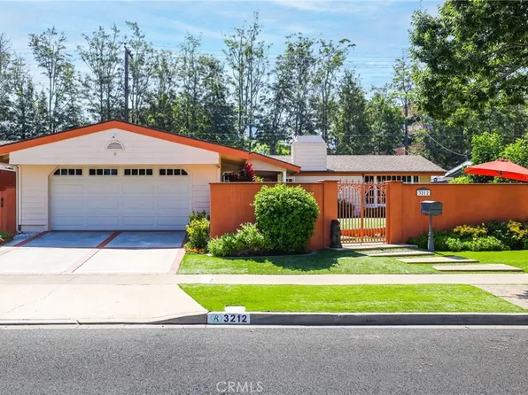 3212 Yellowtail Dr, Los Alamitos, CA 90720