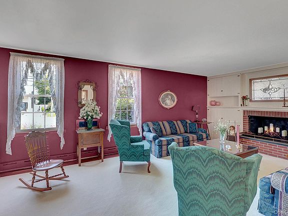 5th image of 4394 Merrick Road