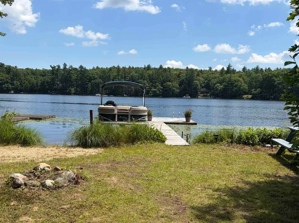 165 Calef Highway, Lee, NH 03861