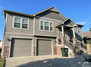 5908 Simple Ln, Lawrence, KS 66049