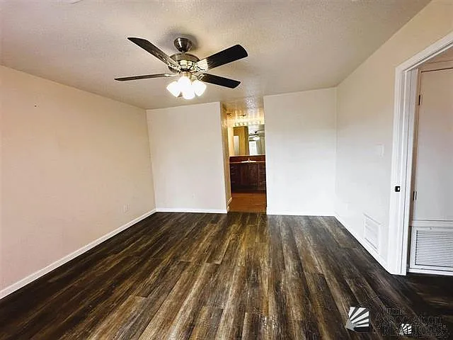 11857 E 27th Pl — Photo 15