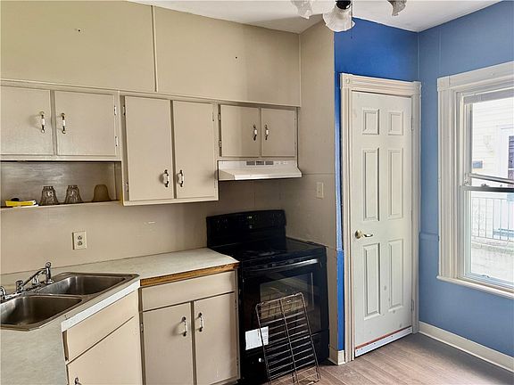 2nd image of 29 Dellinger Ave