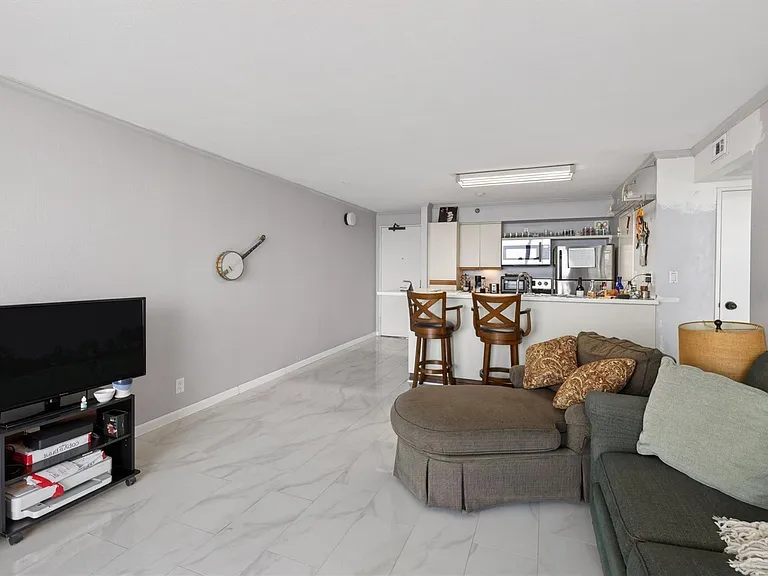 5220 Seawall Blvd #735 — Photo 6