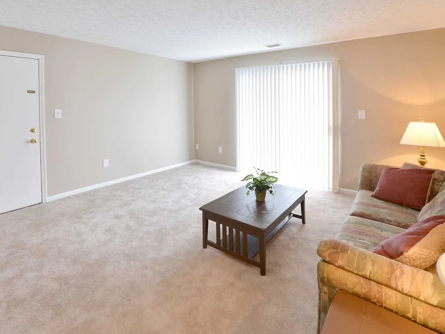 Carriage House Apartments — Photo 2