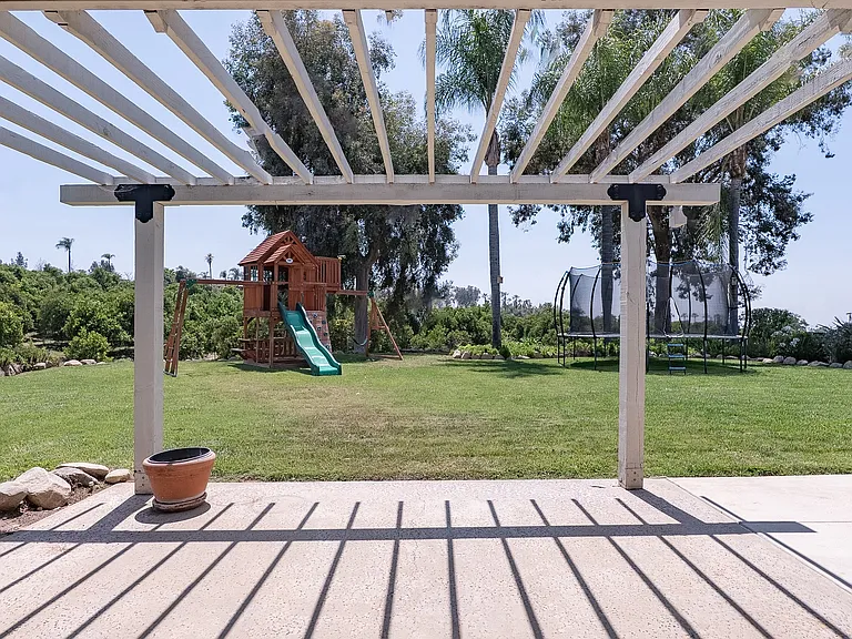 420 Wilbar Cir — Photo 20