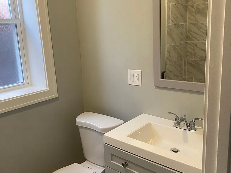 8010 S Drexel Ave #1 — Photo 9