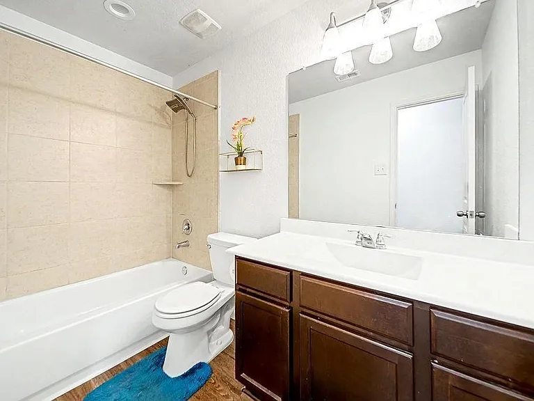 5742 Adelaide River Dr — Photo 16
