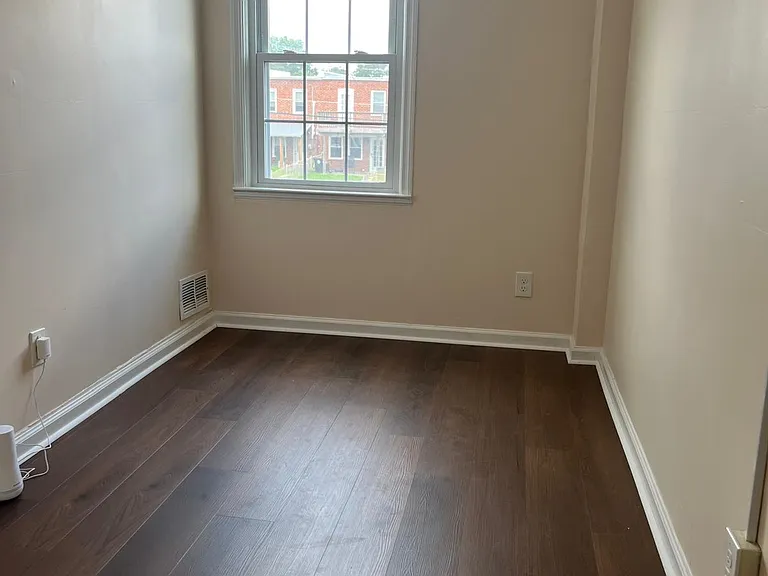 7452 Lawrence Rd — Photo 3