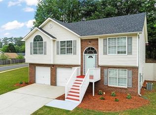 298 Fallview Dr, McDonough, GA 30253