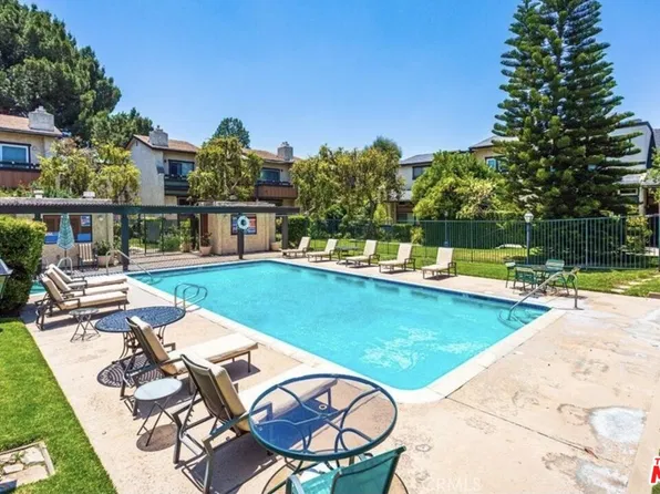 13621 Valerio St Unit D, Van Nuys, CA 91405