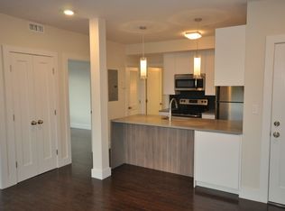 669 Massachusetts Ave APT 7, Boston, MA 02118