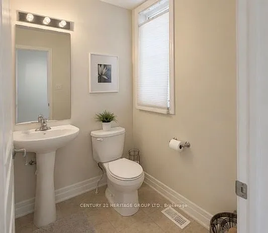 35 Lundigan Dr — Photo 7