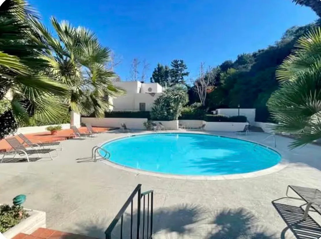 Collwood Blvd, San Diego — Photo 3