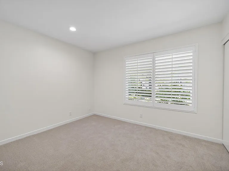 1502 Briarglen Ave — Photo 26