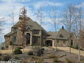 1st image of 325 Oakshores Cir
