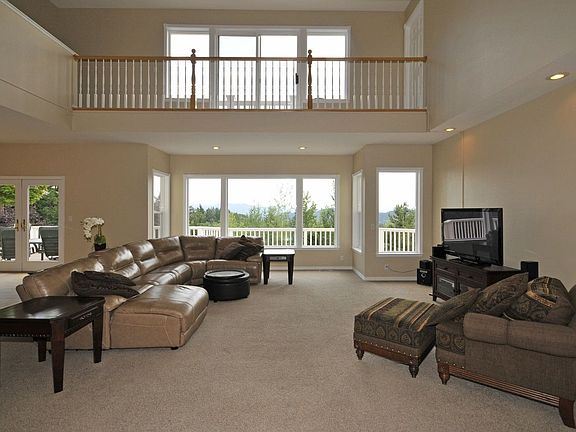 Expansive living room