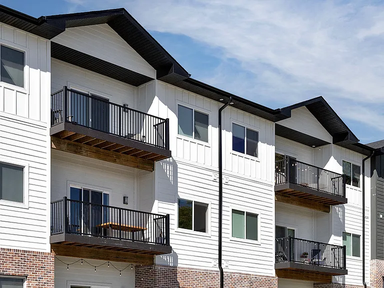 The Brink at Ridgeview — Photo 3