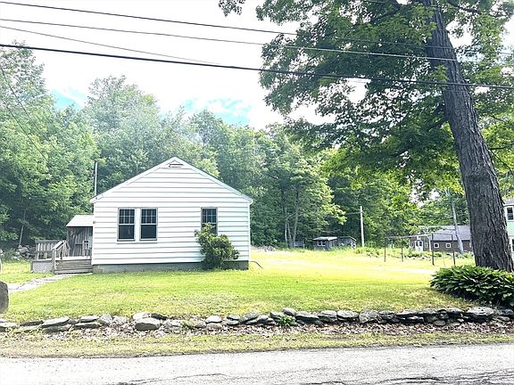 3rd image of 61 Carruth Rd