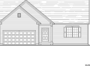 47 Winterberry Ln, Fort Edward, NY 12828