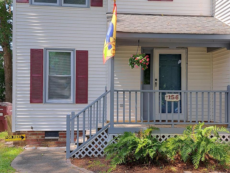 2 story townhouse in Great Bridge