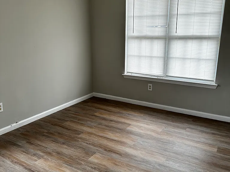 886 Mildred Pl NW — Photo 11
