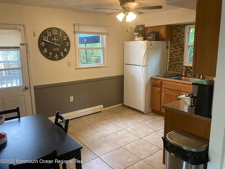 612 Campbell Ave #1 — Photo 13