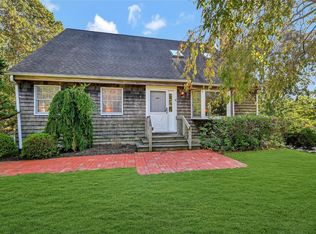 4 Trail Ct, Water Mill, NY 11976