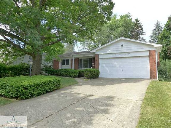 2nd image of 2121 Vassar Dr
