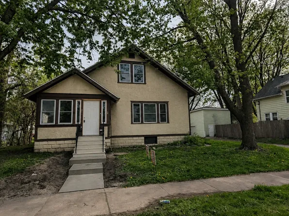 211 West Wellington, 211 Wellington St #1/2, Waterloo, IA 50701