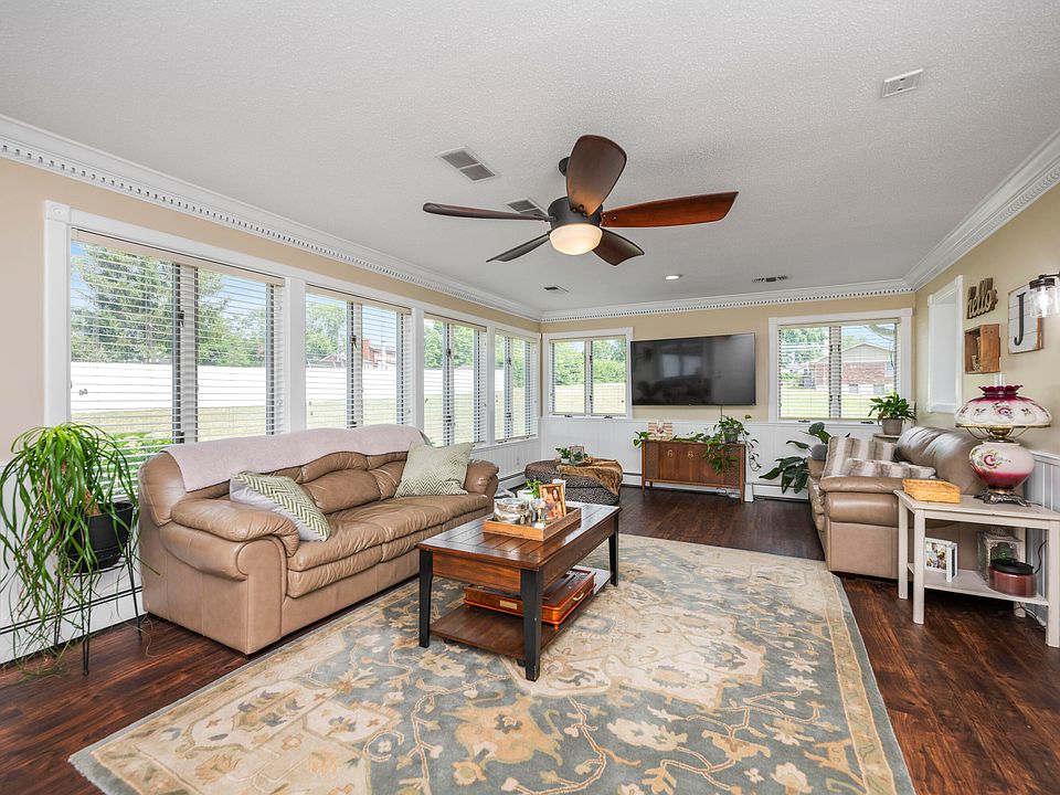 1st image of 1212 Paula Dr