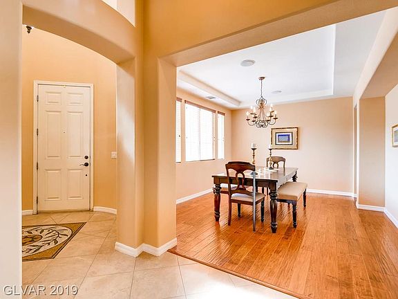 5th image of 818 La Sconsa Dr