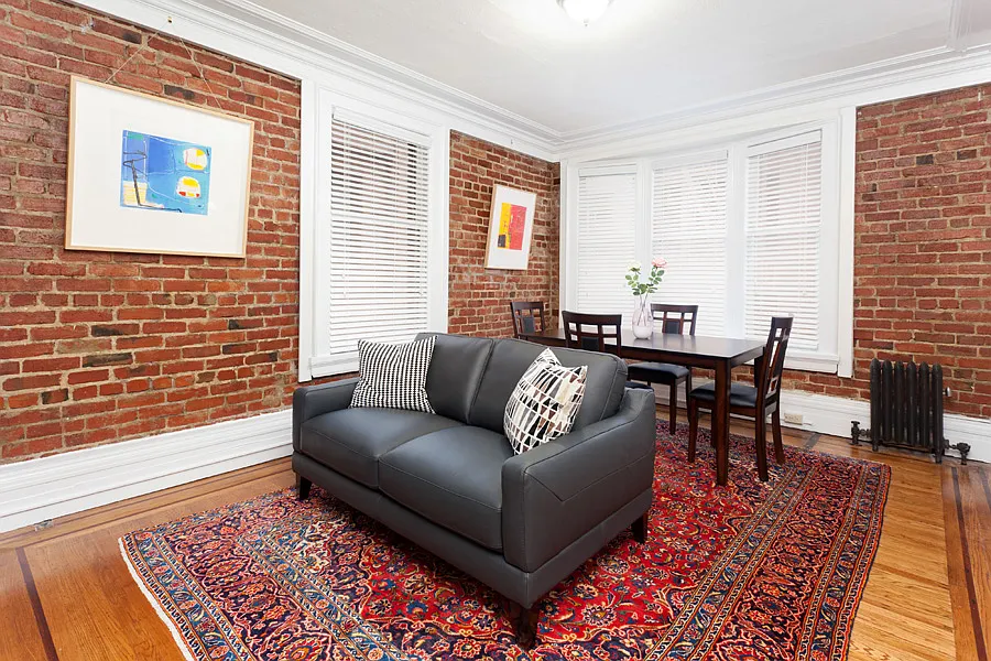 Building Photo - 821 Leavenworth St #34