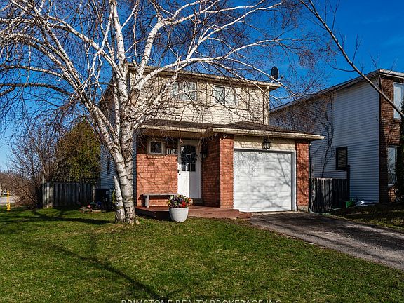 3rd image of 104 Hickling Trl