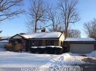 19110 McGill St, Roseville, MI 48066