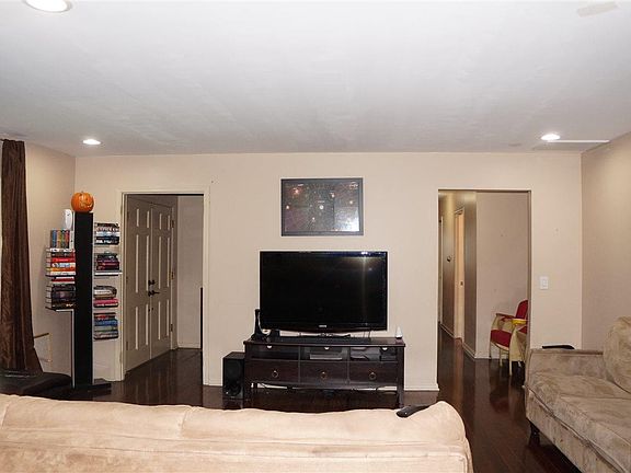 5th image of 1205 Kirkwood Dr
